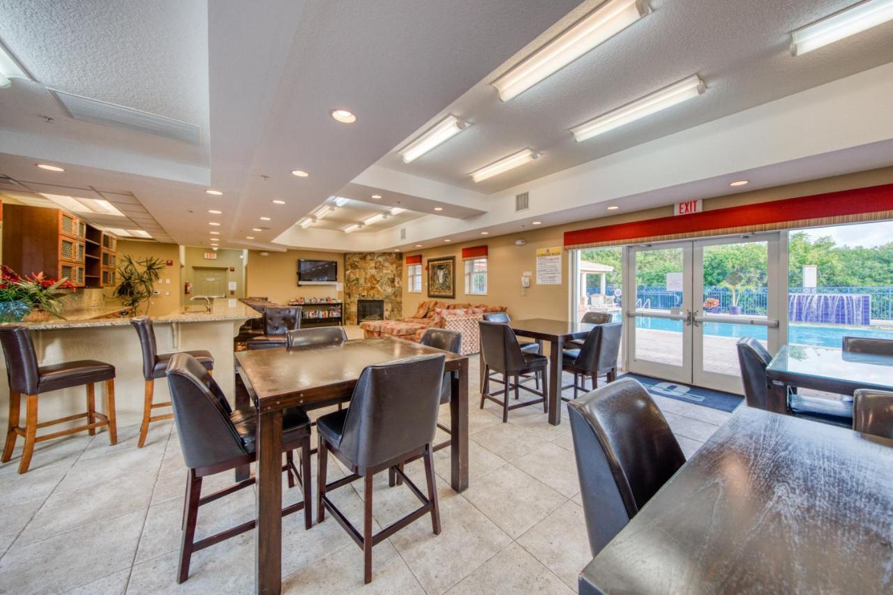 Bethune Beach Oceanwalk Condos מראה חיצוני תמונה